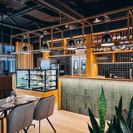 Favor Sport Hotel Kiev Dış mekan fotoğraf