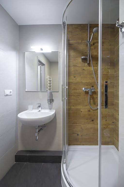 Favor Sport Hotel Kiev Dış mekan fotoğraf