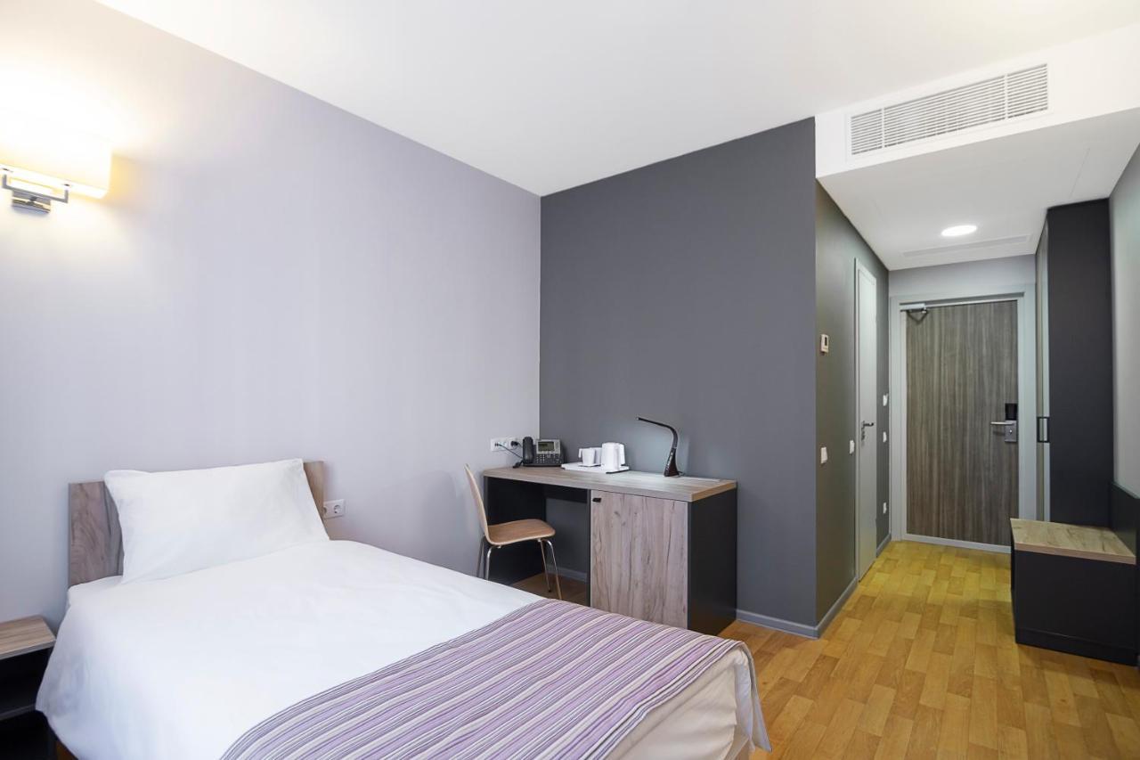 Favor Sport Hotel Kiev Dış mekan fotoğraf