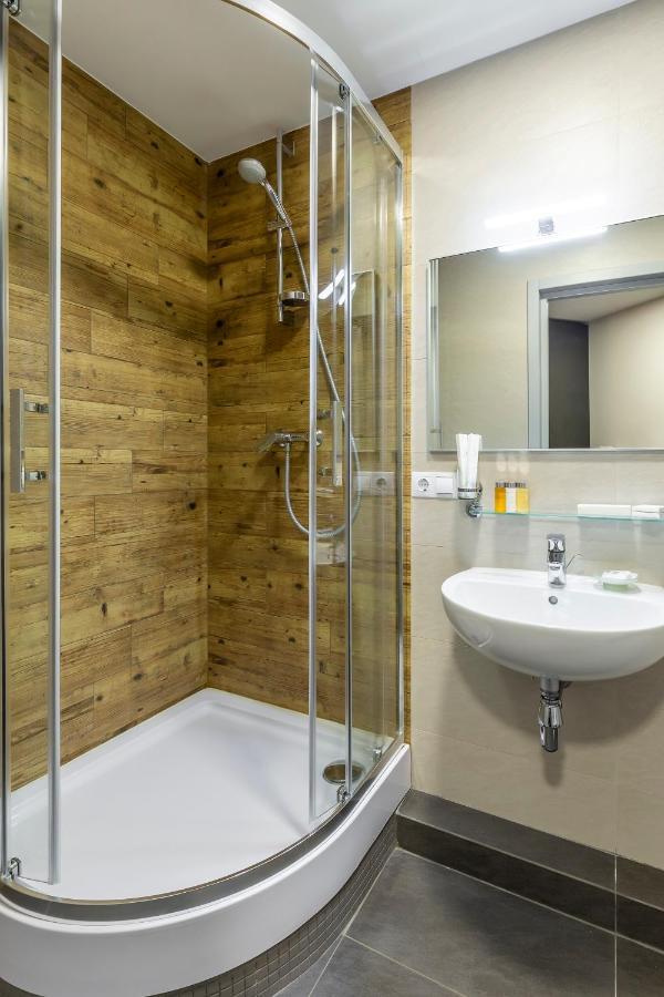 Favor Sport Hotel Kiev Dış mekan fotoğraf