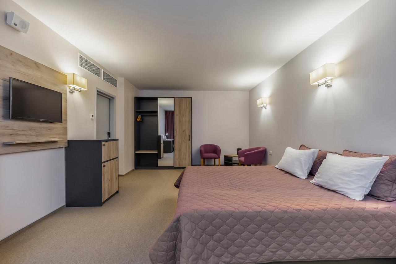 Favor Sport Hotel Kiev Dış mekan fotoğraf