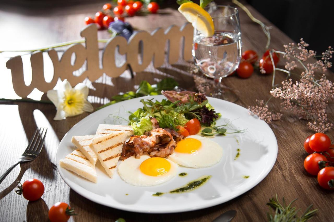 Favor Sport Hotel Kiev Dış mekan fotoğraf